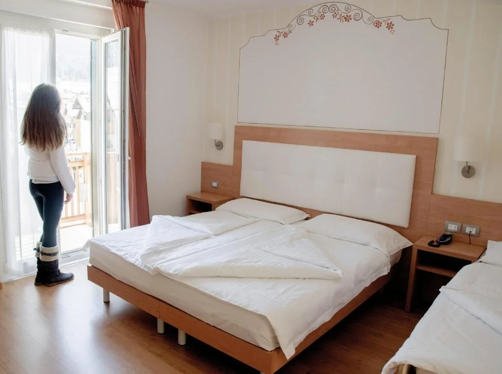 Triple Room with Bathroom — Alphotel Milano
