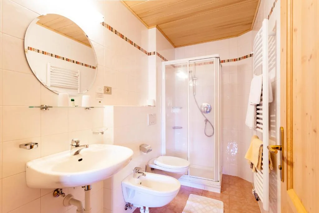 Triple Room with Balcony — Gasthof Tuscherhof