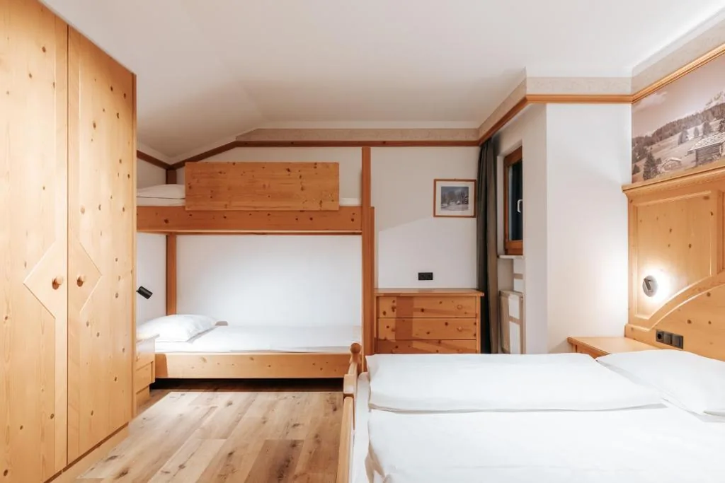 Camera Tripla con Balcone — Hotel Tannenhof
