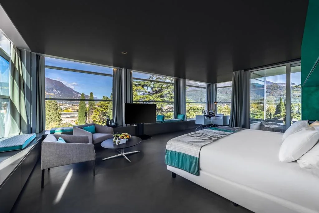 Camera Tripla con Balcone — Lido Palace – The Leading Hotels of the World