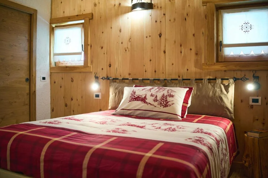 Camera Tripla con Vista Montagna — Natural Lodge Maso Baseta