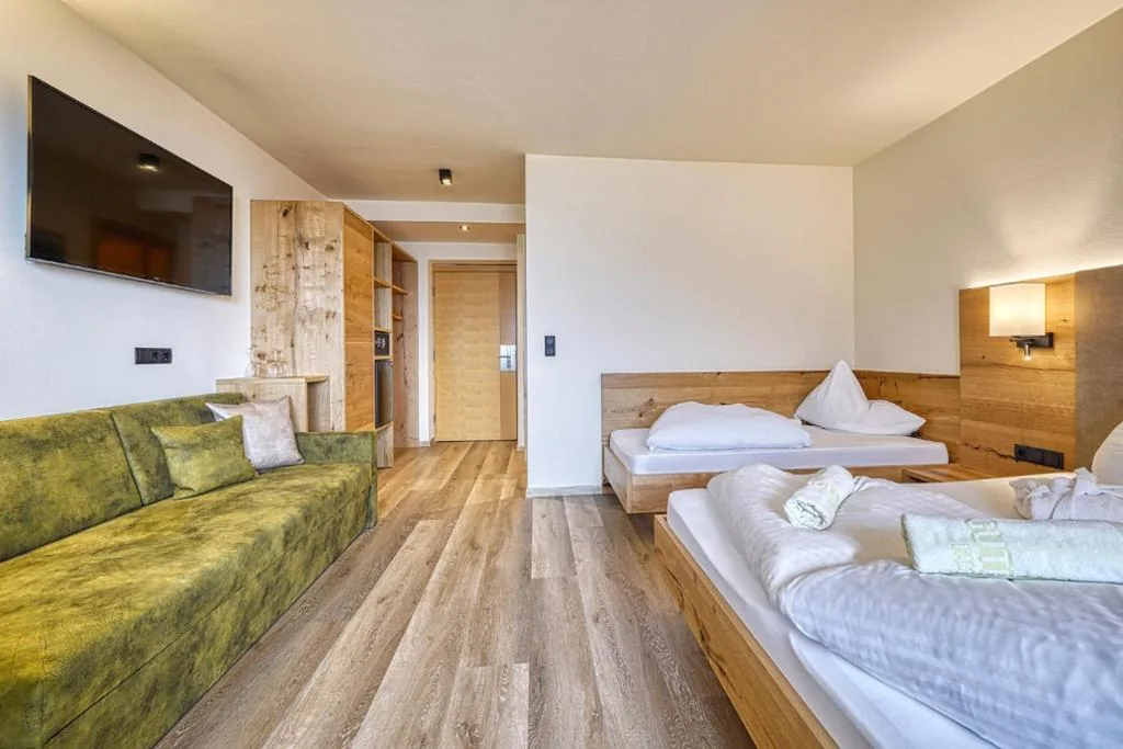 Triple Room — Family Hotel Gutenberg