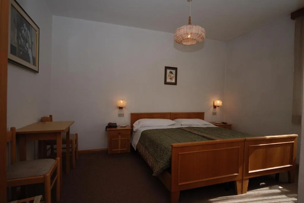 Camera Tripla — Hotel Ancora