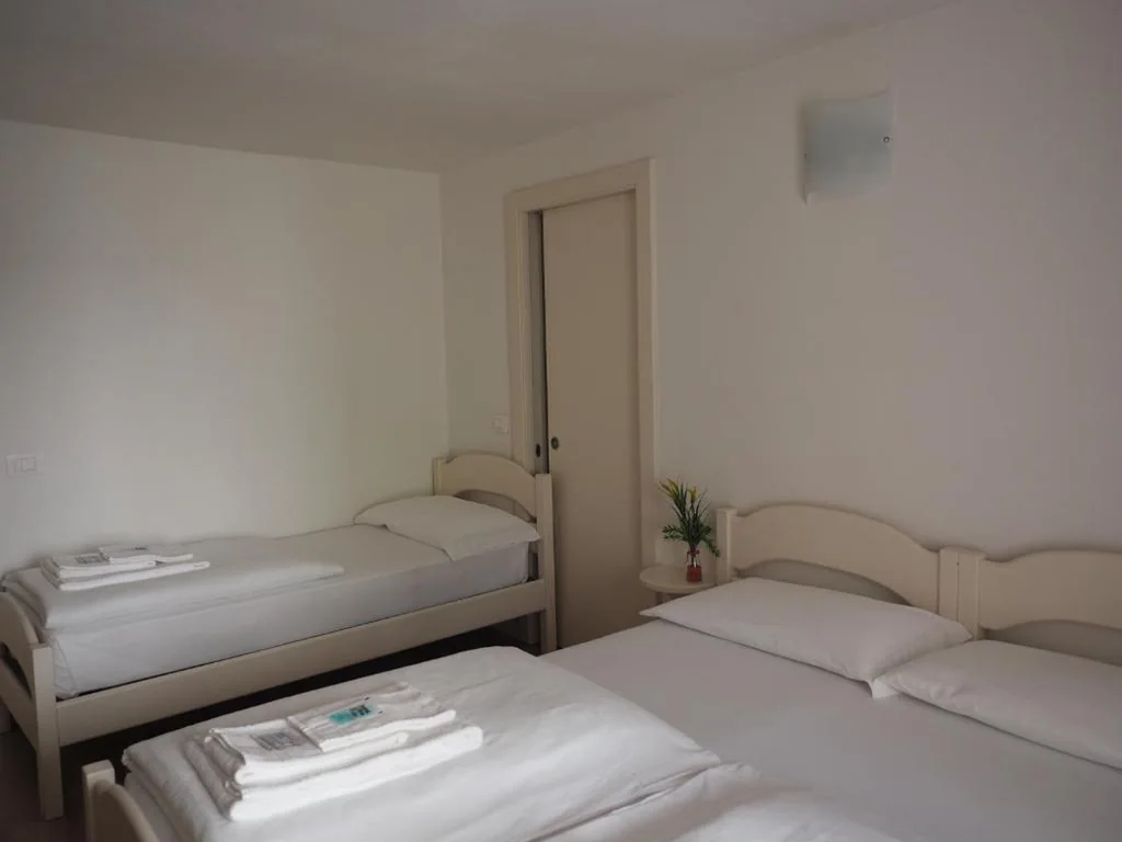 Camera Tripla — Hotel B&B Francolini