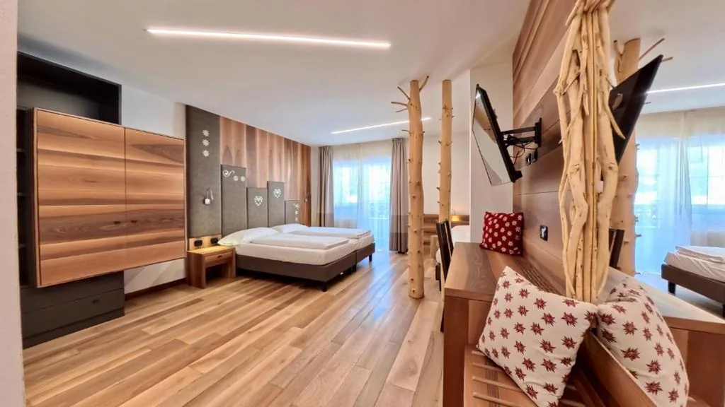 Camera Tripla — Hotel Cristallo