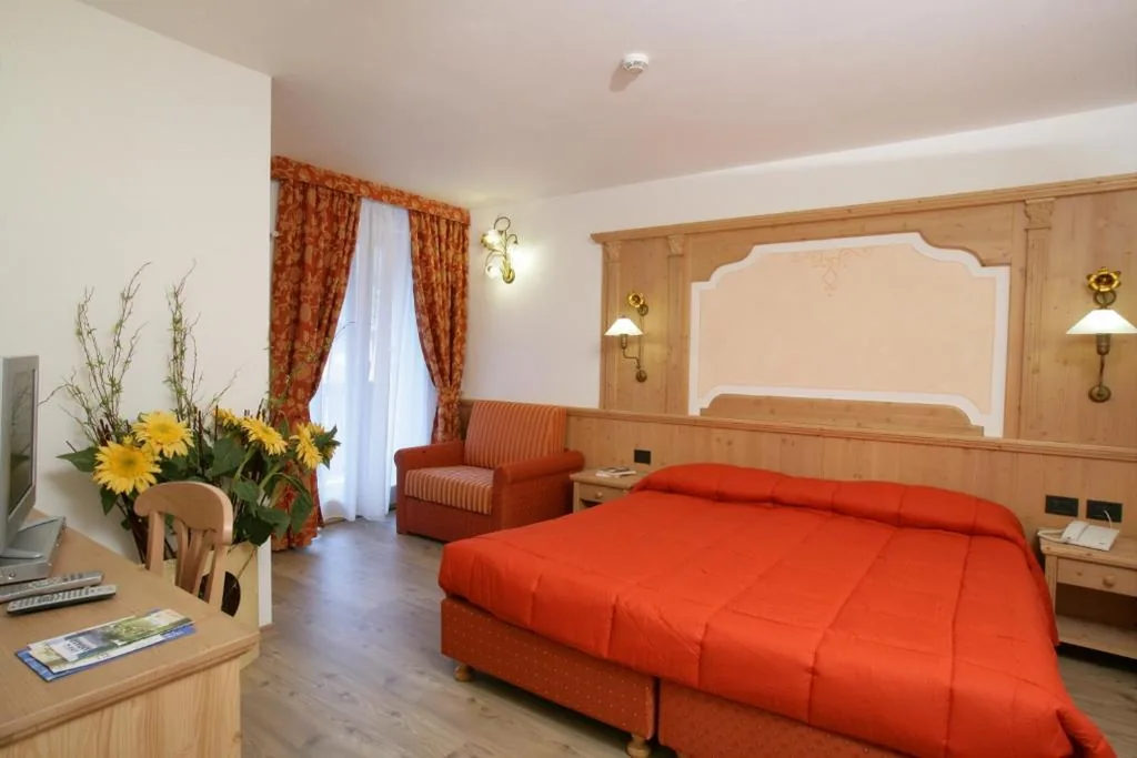 Camera Tripla — Hotel Garni La Roccia