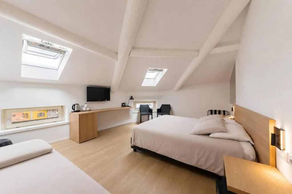 Triple Room — Hotel Lago Di Garda