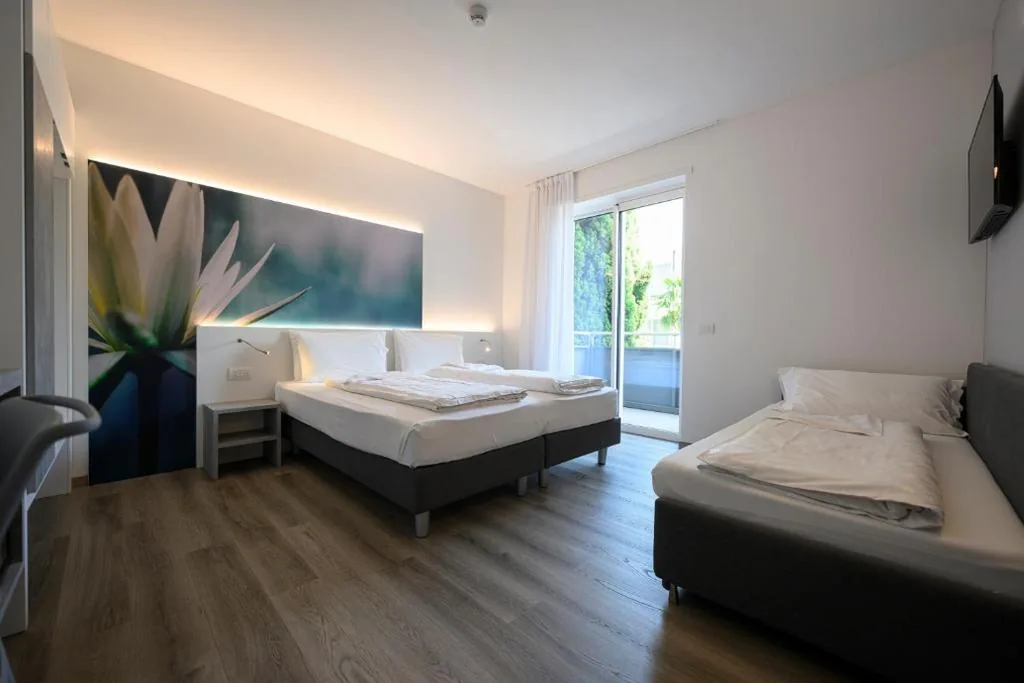 Triple Room — Hotel Riviera