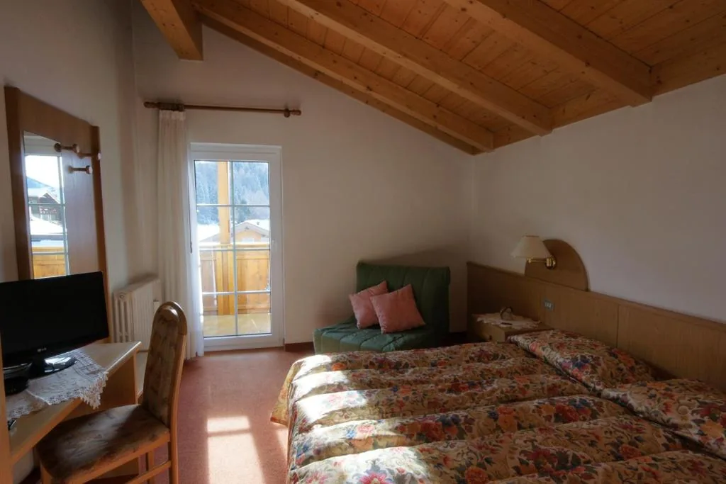 Triple Room — Hotel Villa Cima Undici