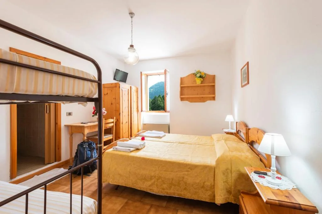 Triple Room — Rifugio Monte Baldo
