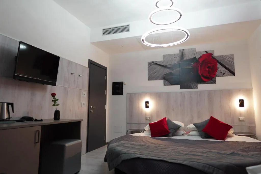 Camera Tripla Romantic — Hotel Canarino