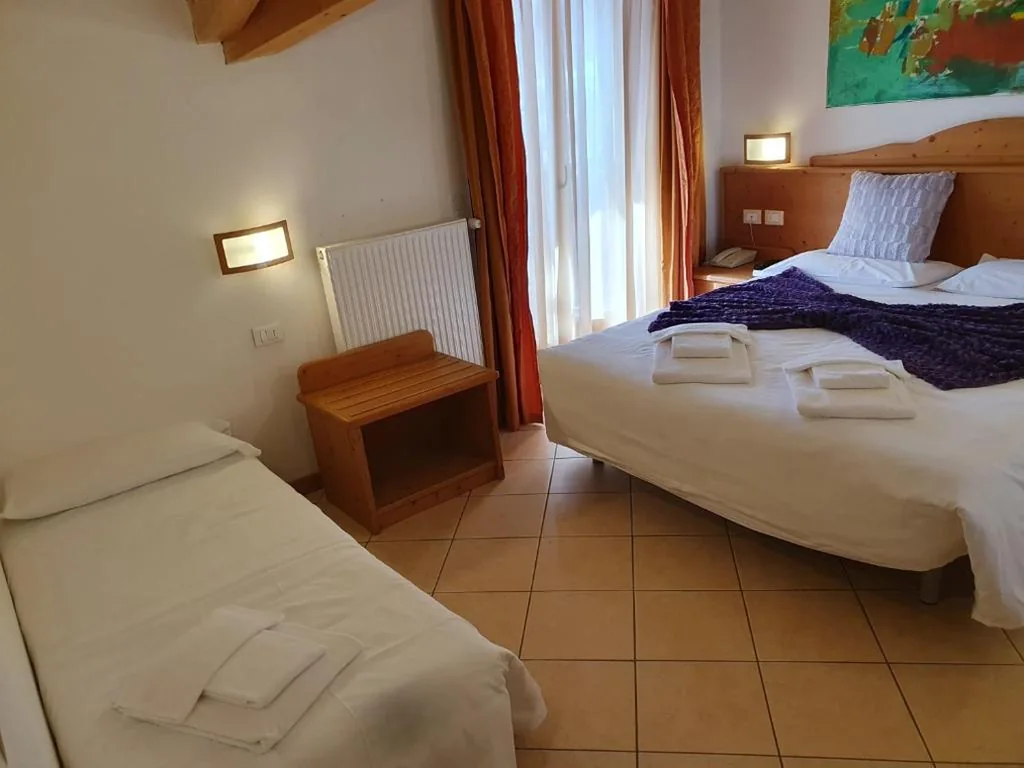 Camera Tripla Standard — Hotel Andalo
