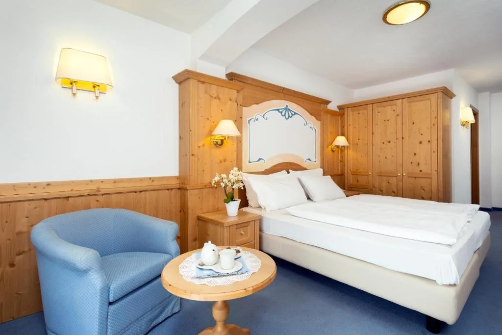 Camera Tripla Standard — Hotel Gries