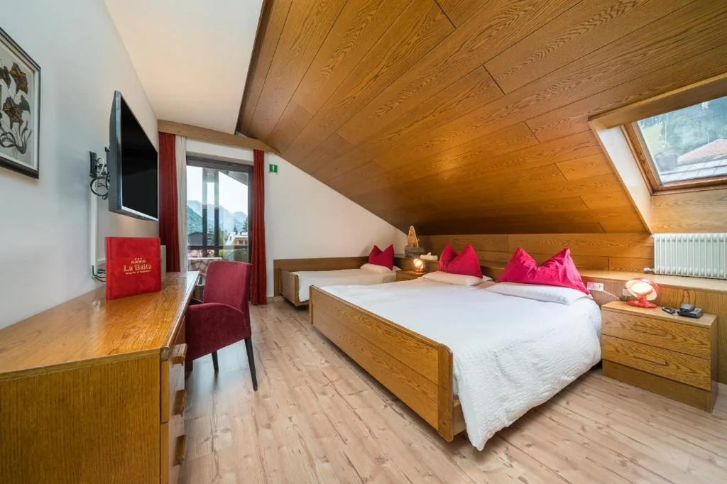 Camera Tripla Standard — Hotel La Baita