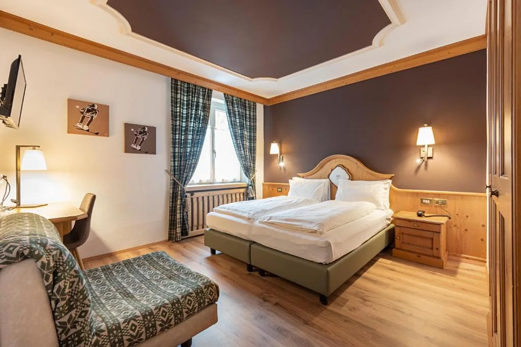 Camera Tripla Standard — Hotel Patrizia Dolomites Glamour