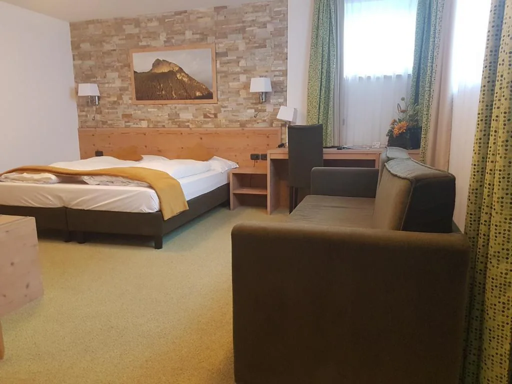 Camera Tripla Superior — Ciasa Alpina Relax Hotel