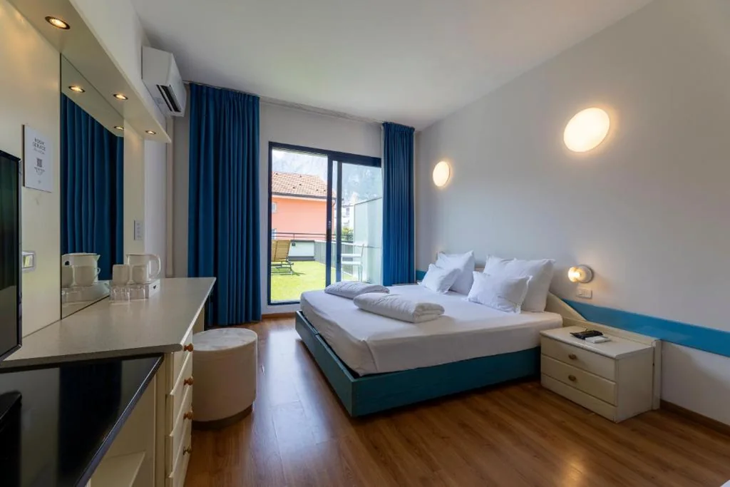 Camera Tripla Superior — Hi Hotels Riva del Garda