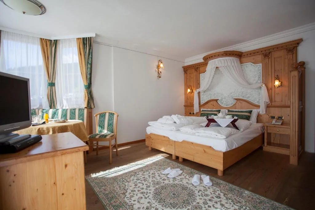 Superior Triple Room — Hotel Chalet all’Imperatore