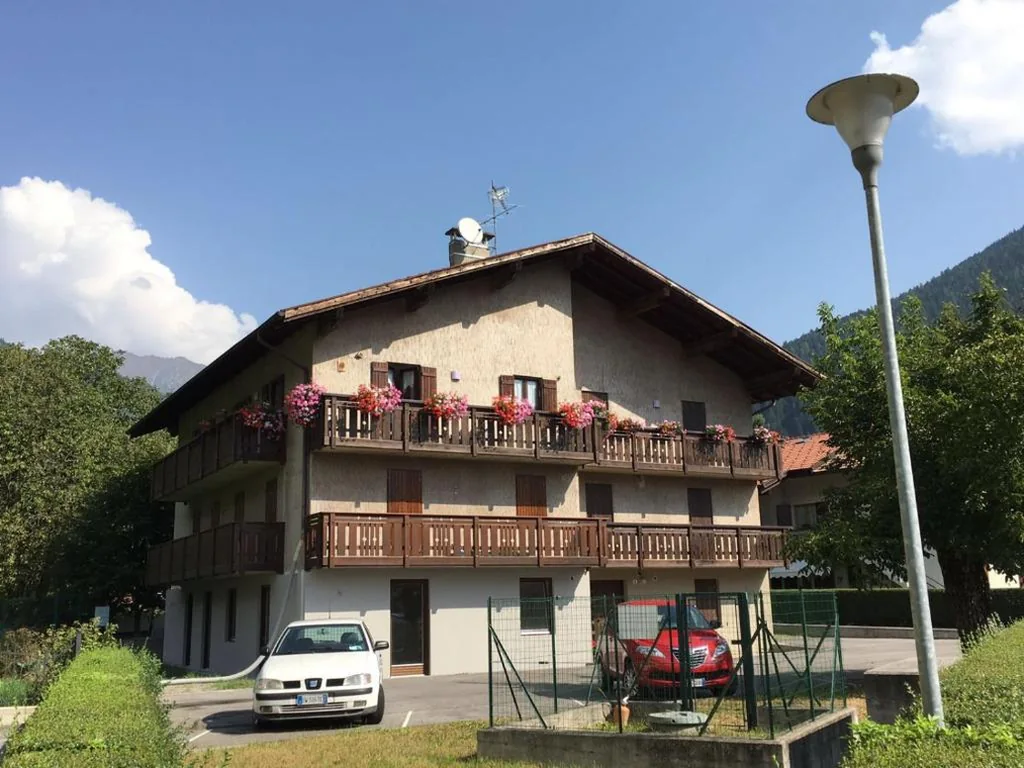 Casa con 2 Camere da Letto — Pinzolocasa