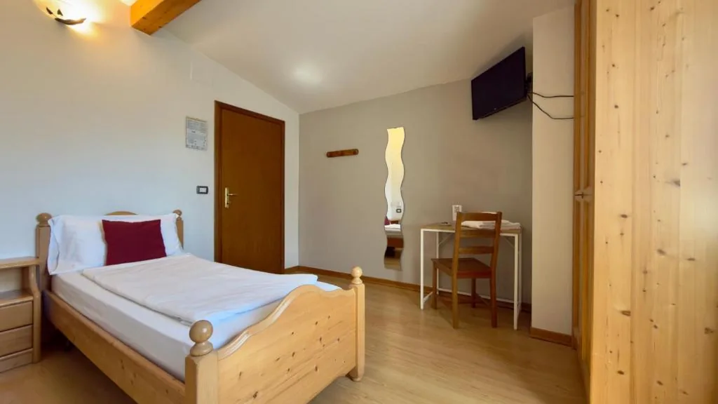 Casteluce Hotel Funivie — foto 4