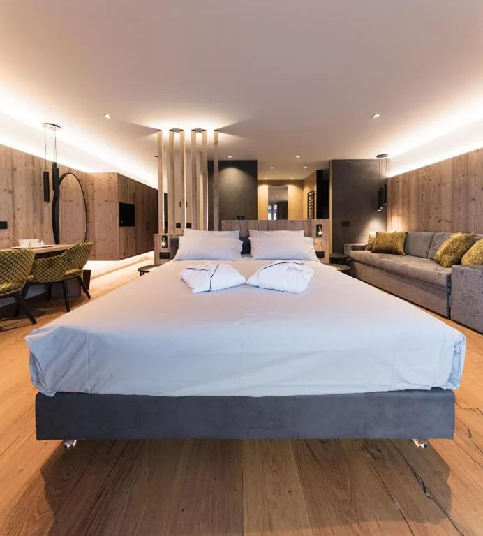DOLOMITI EXCLUSIVE YOUR MOUNTAIN SUITE