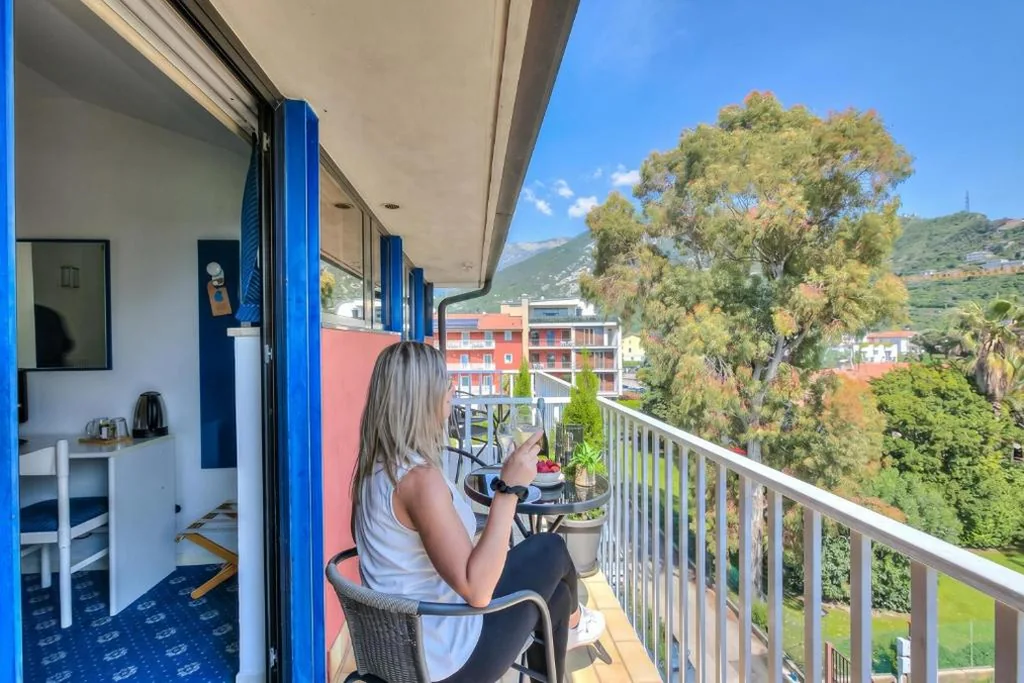 Double Room with Lake View 2 — Bike & Wind Hotel Villa Maria