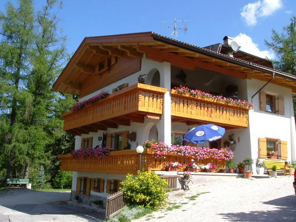 Elmes — foto 3