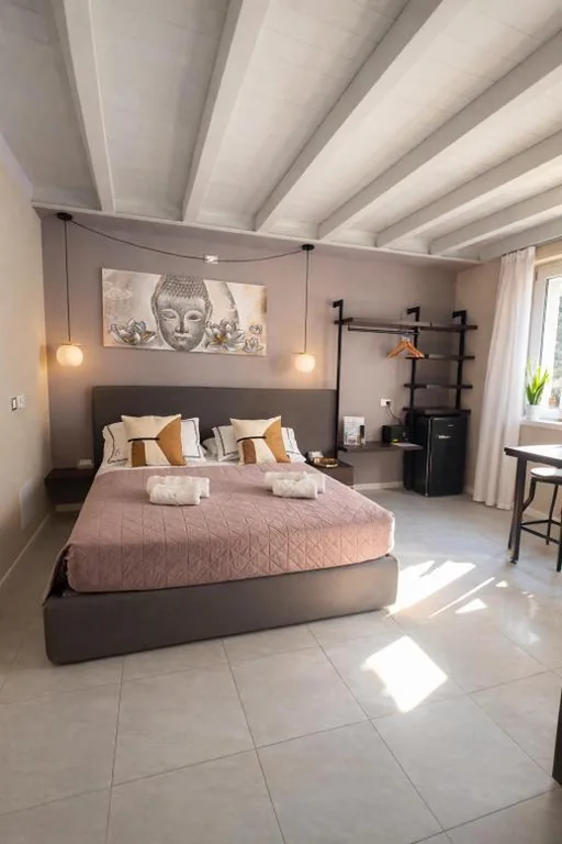 ES Apartments