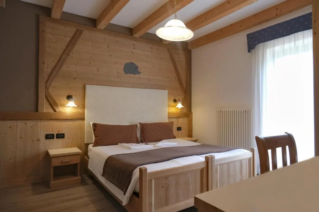 Flos Hotel