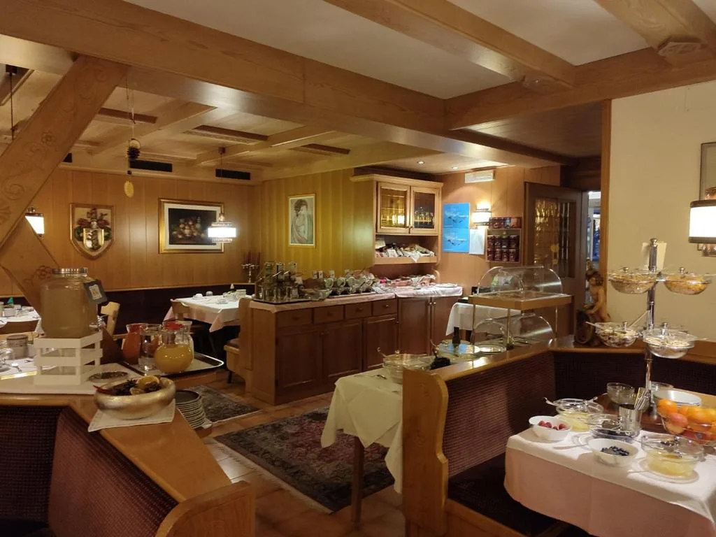 Garni Hotel Rezia — foto 7
