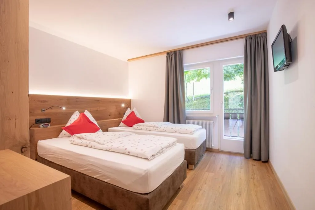 Haus Christian Welschnofen – Berge fühlen und Natur genießen in den Dolomiten, nahe am Karersee, inklusive Eggental Guestcard
