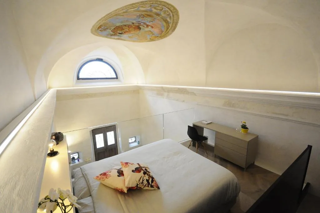 HOLLIDAY CHARMING HOME