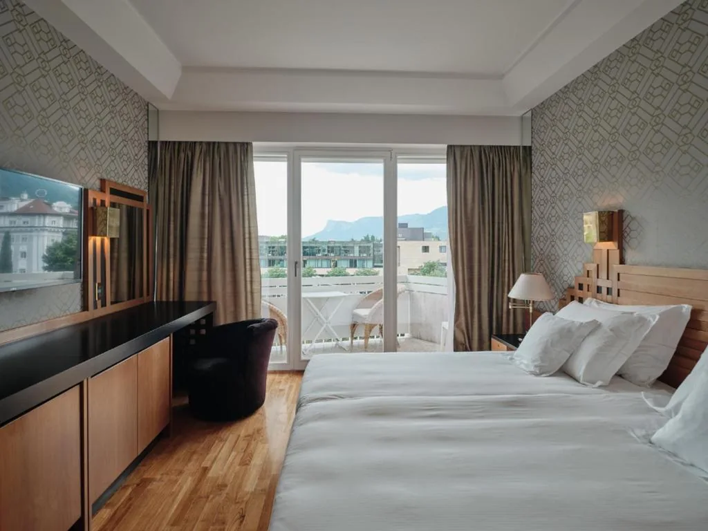 Hotel Aurora