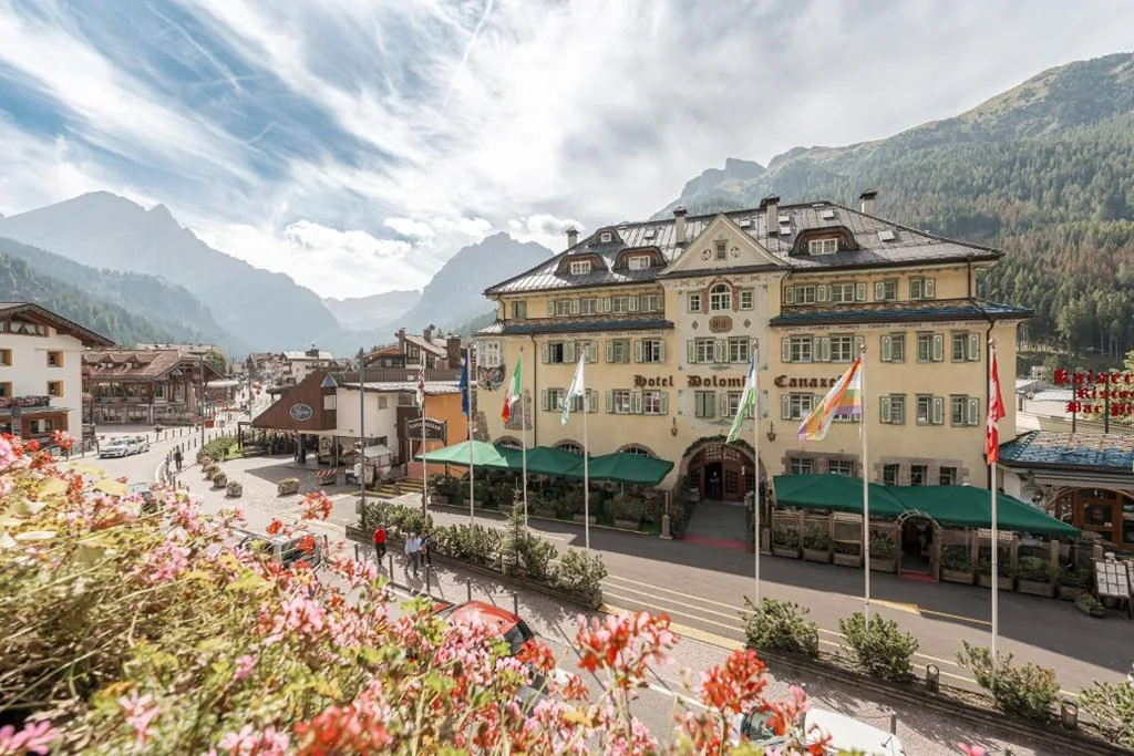 Hotel Dolomiti Schloss — foto 3