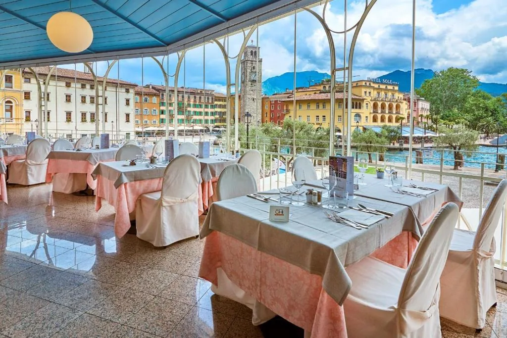 Hotel Europa – Skypool & Panorama