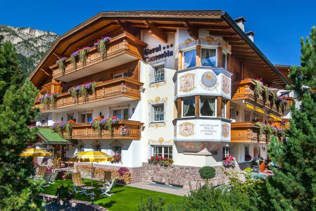 Hotel Garni Concordia – Dolomites Home