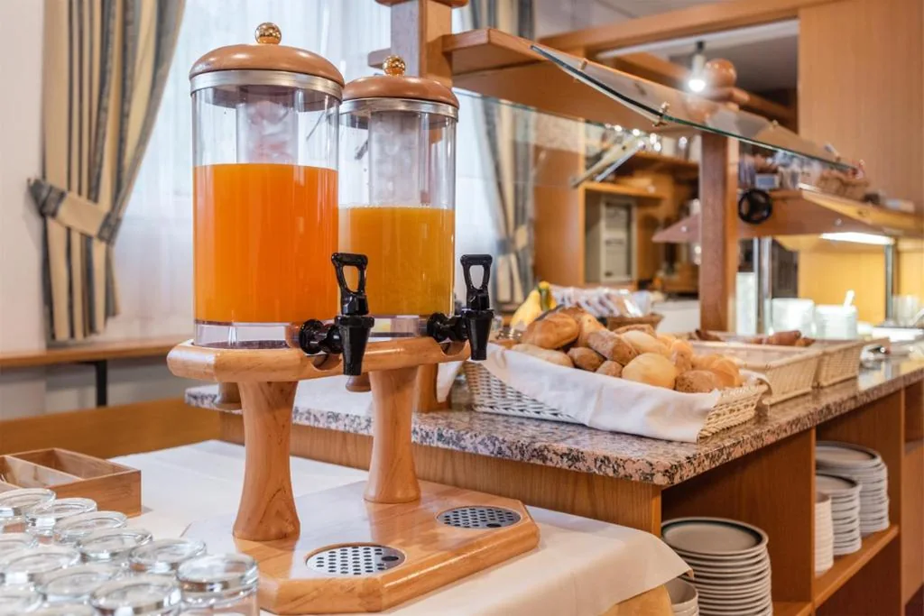 Hotel Lucia — foto 4