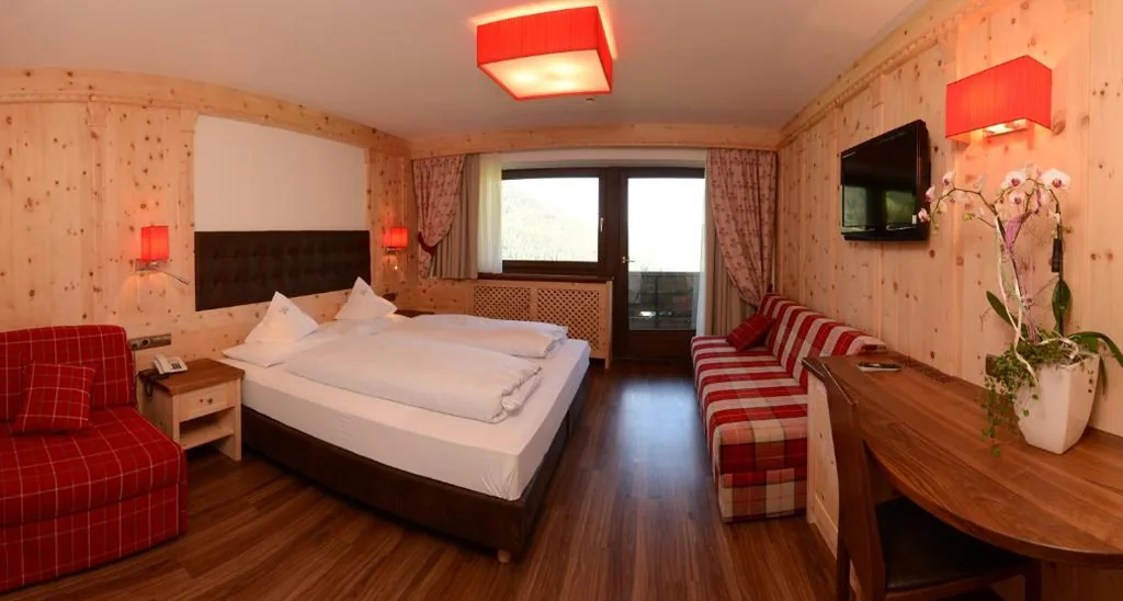 Junior Suite (2 Adulti) — Hotel Alaska