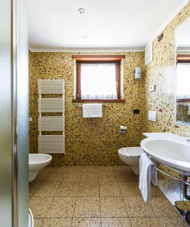 Junior Suite (4 Adulti) — Hotel Antares