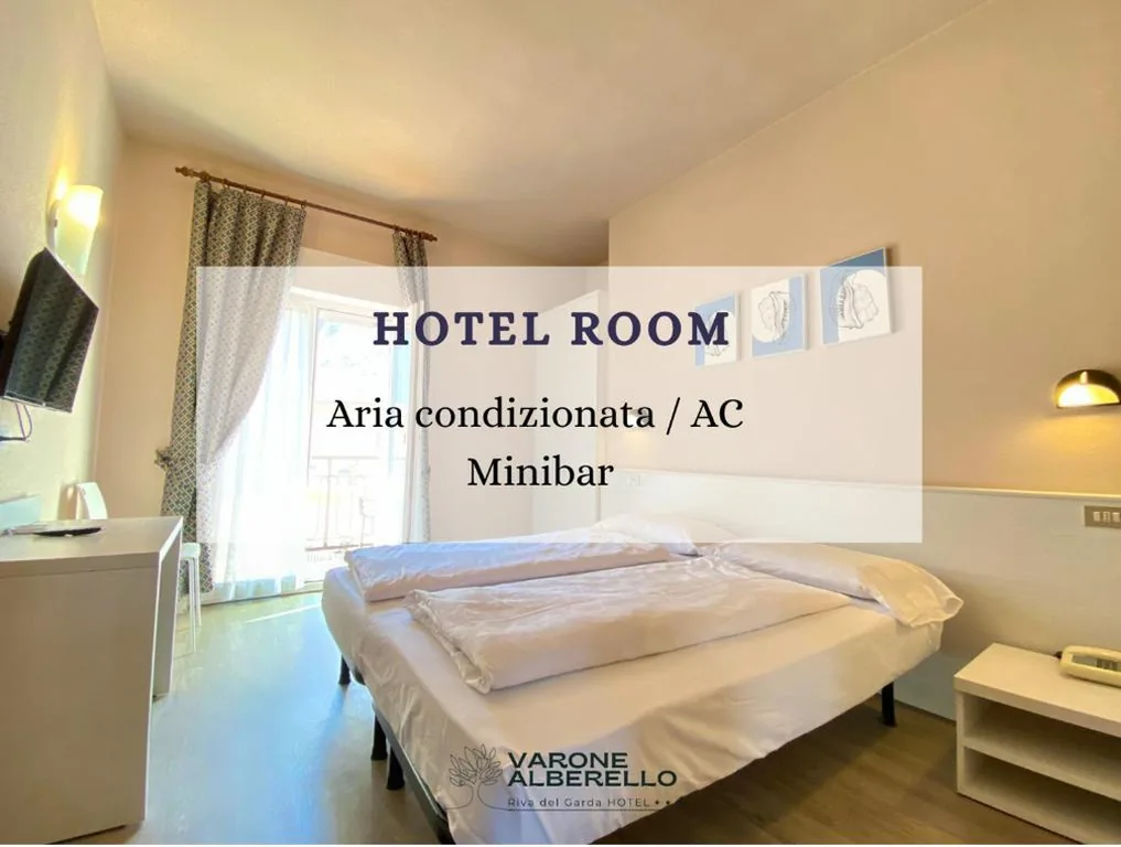 Junior Suite con Balcone — Hotel Alberello – Varone