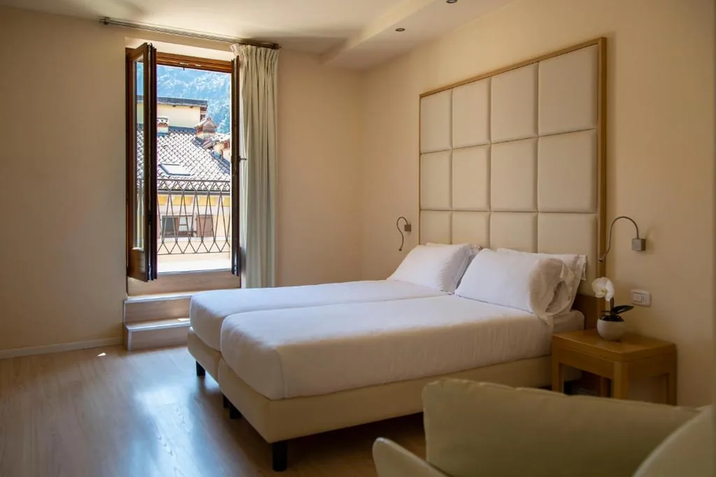 Junior Suite con Balcone — Hotel Antico Borgo