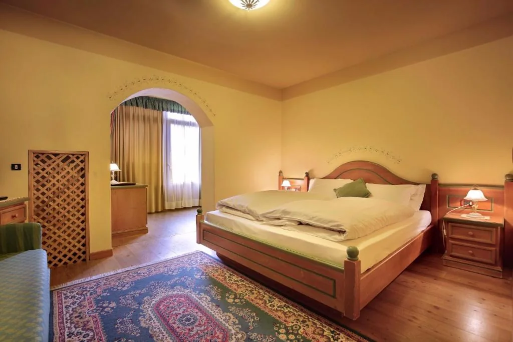 Junior Suite con Balcone — Hotel Leonardo