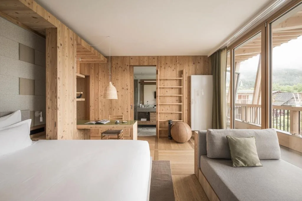 Junior Suite con Cabina a Infrarossi — Falkensteiner Hotel Kronplatz – The Leading Hotels of the World