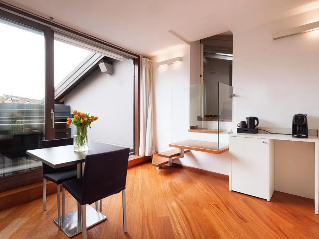 Junior Suite con Terrazza — SOUL OF TRENTO Vicolo del vo’