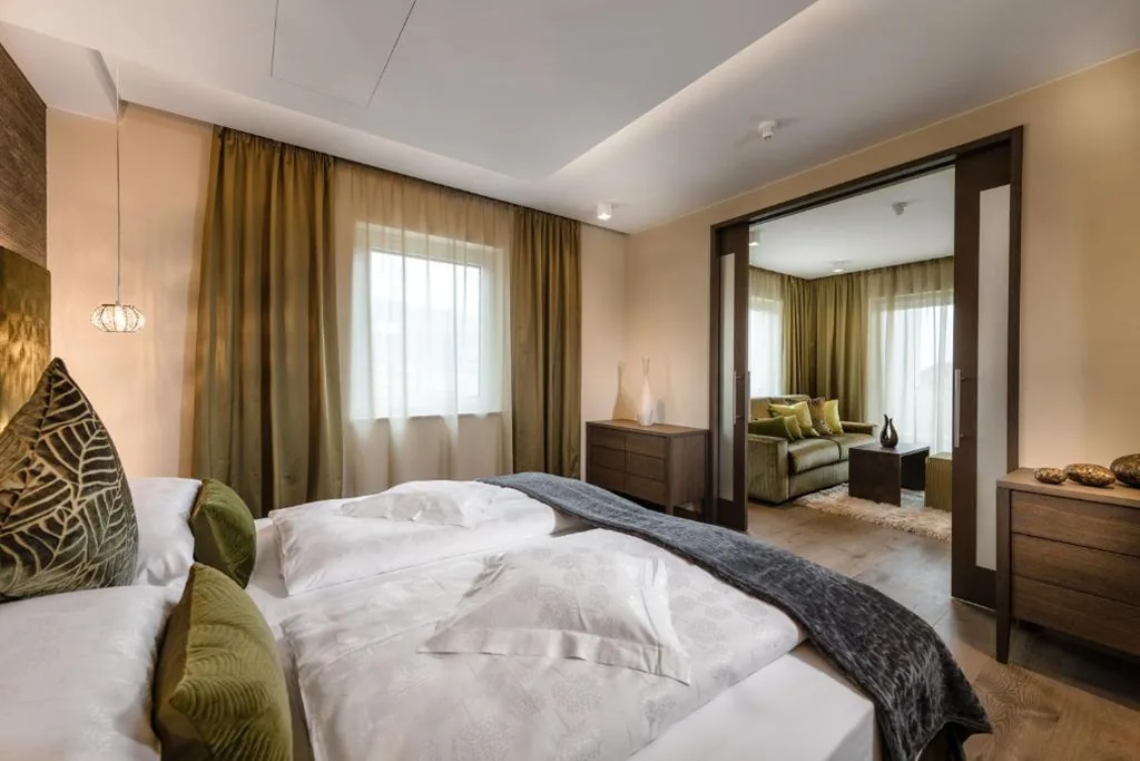 Junior Suite con Vista Giardino — FAYN garden retreat hotel