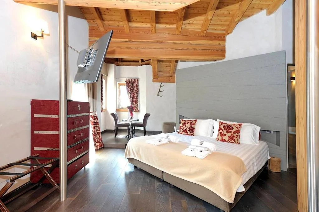 Junior Suite Deluxe — DV Chalet Boutique Hotel & Spa
