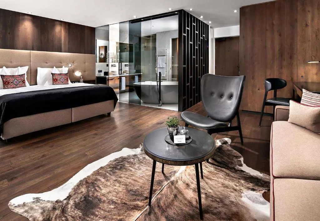 Junior Suite Deluxe — Hotel Alpenroyal – The Leading Hotels of the World