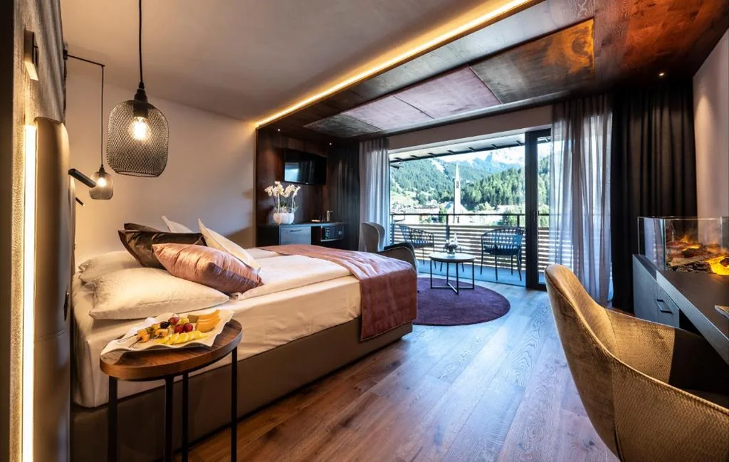 Junior Suite Deluxe — Ladinia Dolomites View – Adults Only