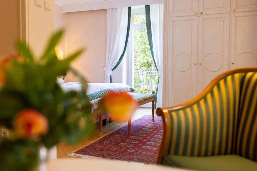 Junior Suite - Dependance — Hotel Elephant