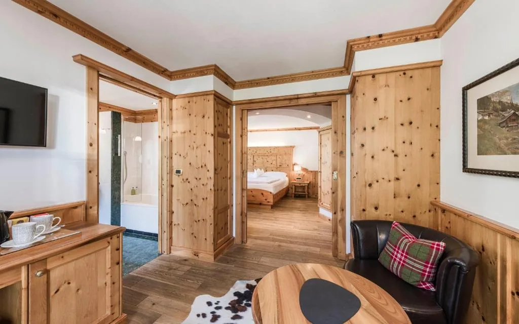 Junior Suite — Hotel Angelo Engel